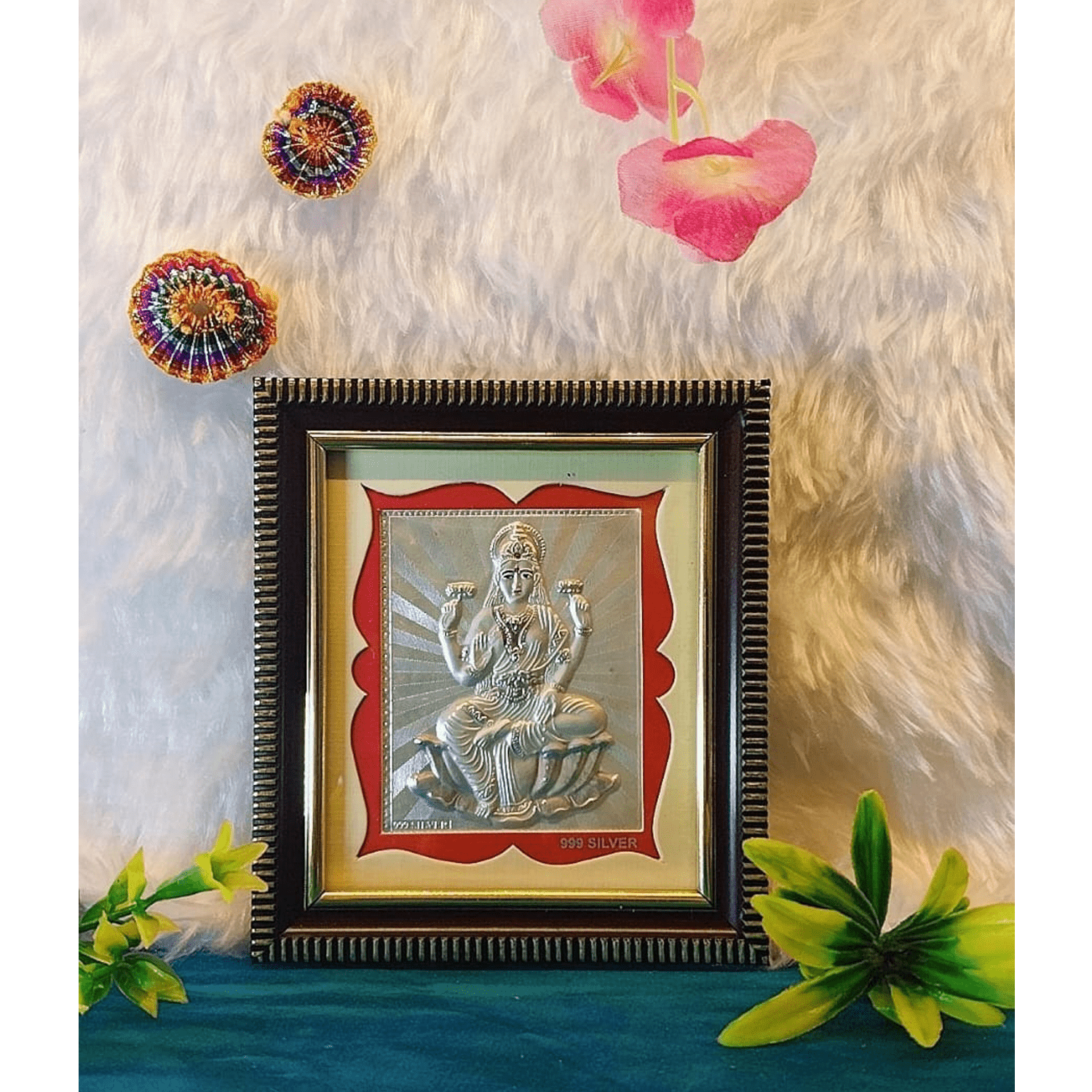 Laxmi Frame
