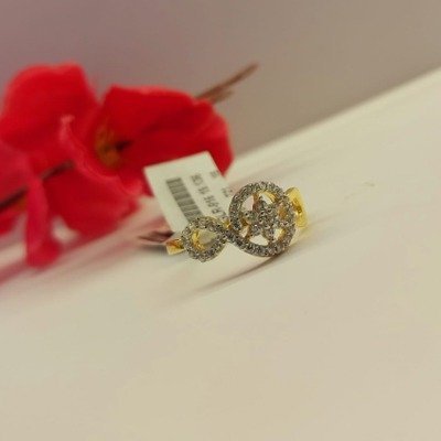Classic Gold Rings for Women