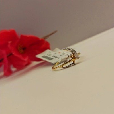 Dazzling Gold Rings for Womens