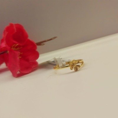 Radiant Gold Rings for Women