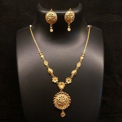 Gold Necklece